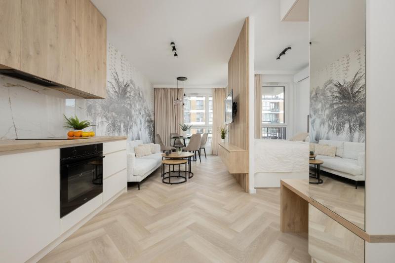 Elegant Mokotów Studio with Balcony and Parking by Noclegi Renters - image 6