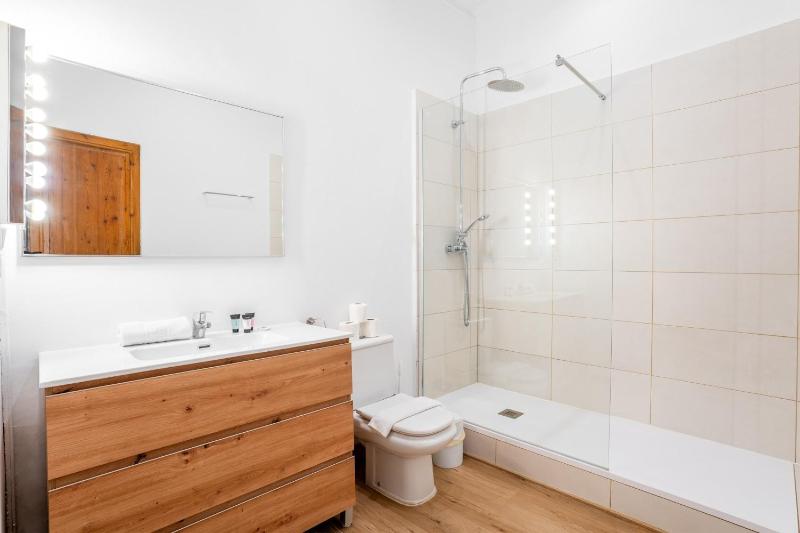 The Collection Barcelona - Paseo St Joan sunny and huge 4BD - image 3