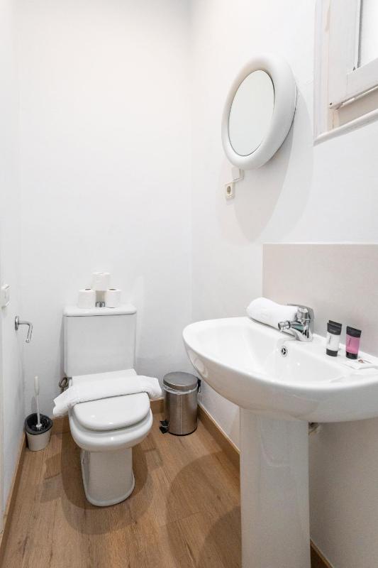 The Collection Barcelona - Paseo St Joan sunny and huge 4BD - image 9