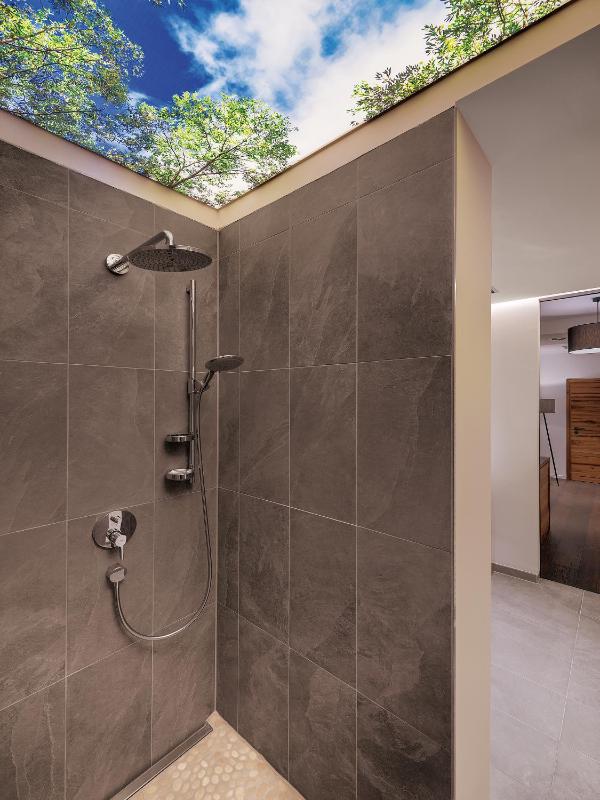 Suite image 3