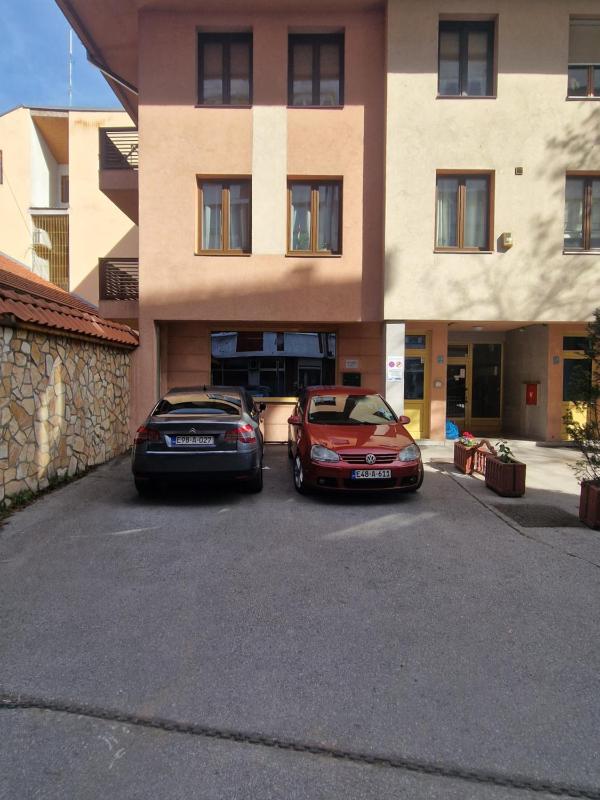 7 Brothers Apartment - image 2