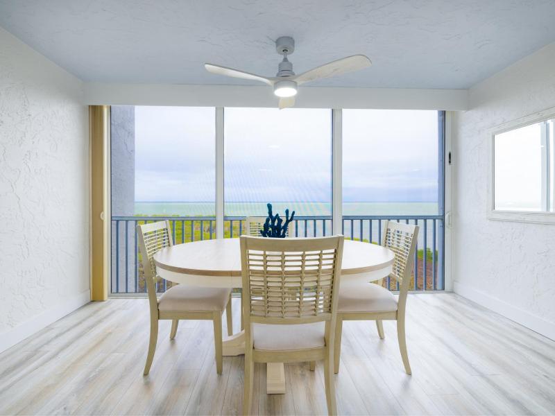 One Bedroom Bayside Villa Standard image 2