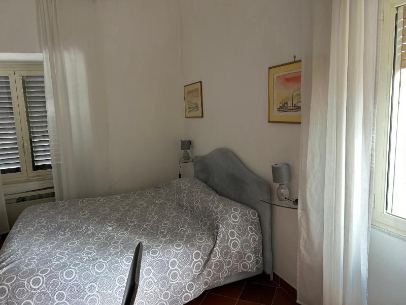 Double Room with Park View image 4