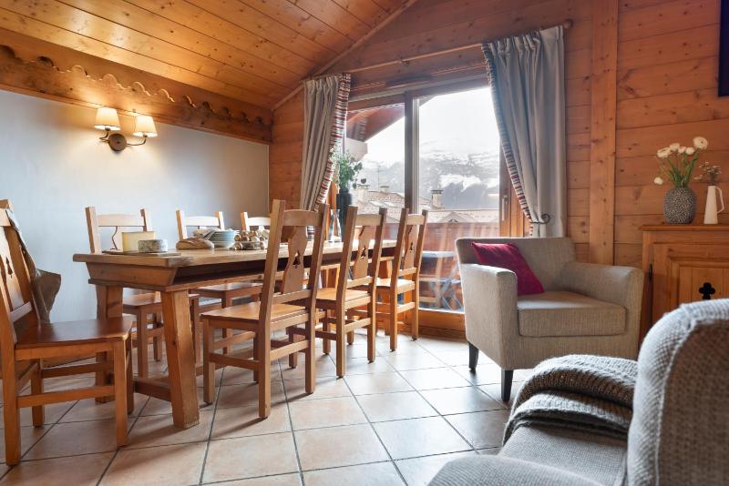 Three-Bedroom Apartment with Mezzanine (8 People) image 1