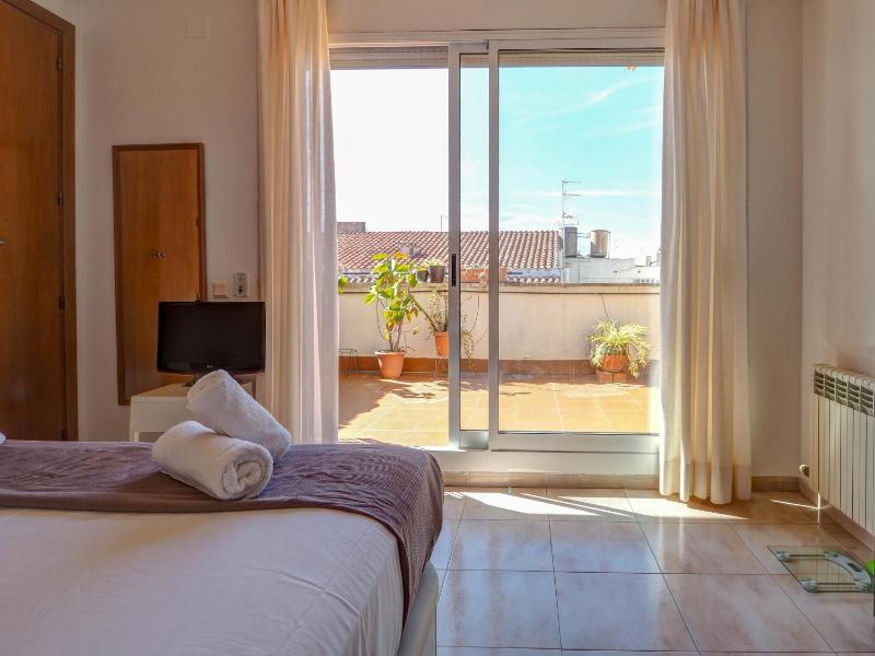 Castell Apartment by Hello Homes Sitges - image 2