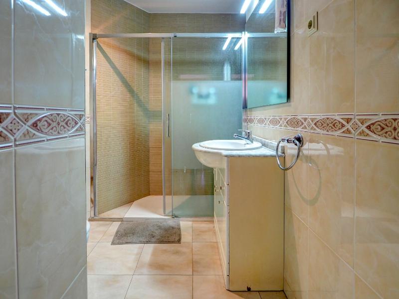 Castell Apartment by Hello Homes Sitges - image 12