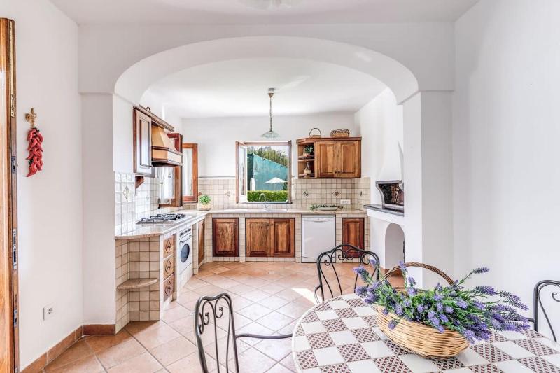 Villa Mimosa Rustic Elegance Views & Pool - image 13
