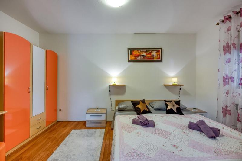 Pleasure Apartment - image 15