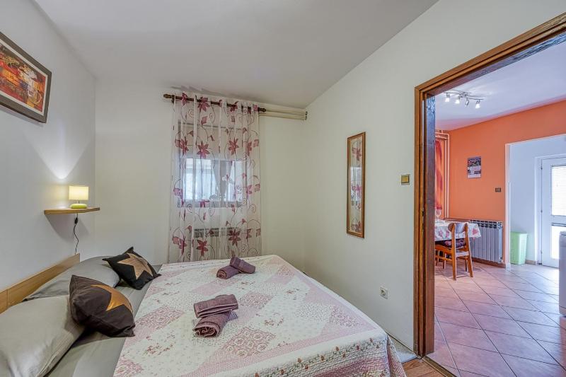 Pleasure Apartment - image 12