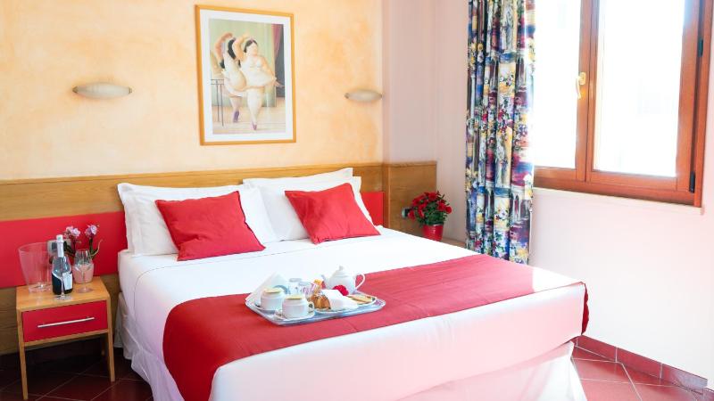 Superior Double Room image 1