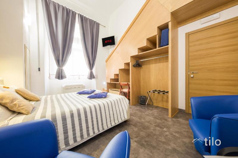 Deluxe Room image 4