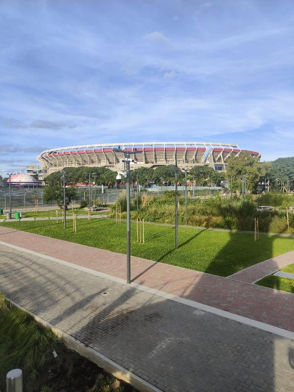 Proximo a River Plate Nuevo luminoso cómodo con balcón - image 4