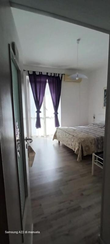 One-Bedroom Apartment image 2