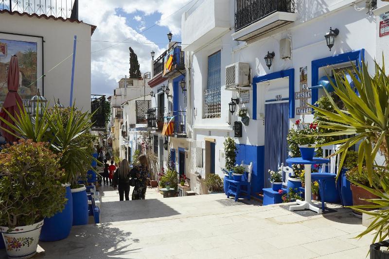 Casa En Las Rocas - image 6