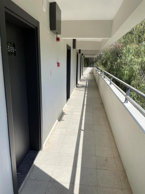 Deluxe Single Room with Sea View image 3