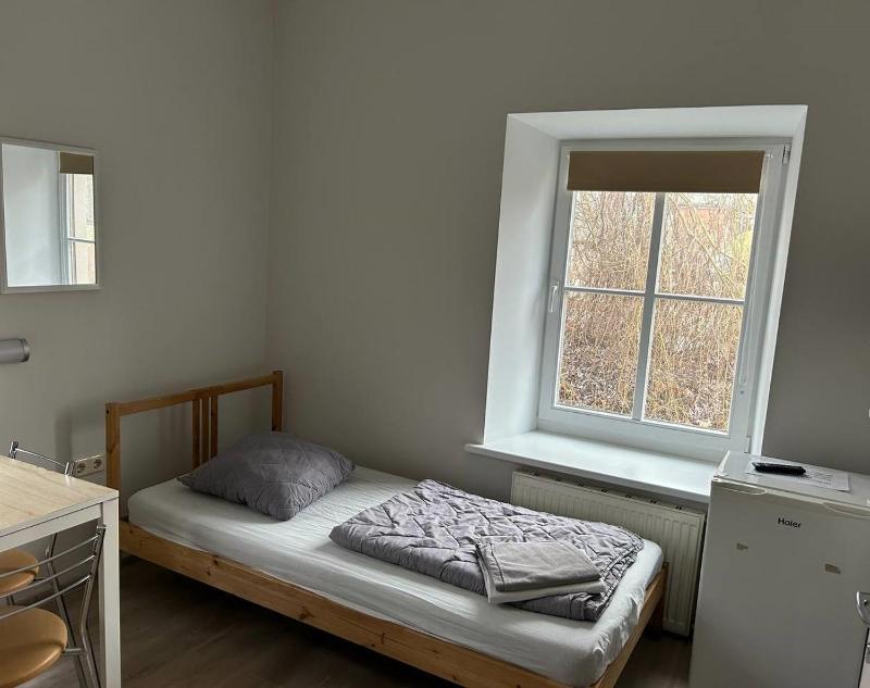 Triple Room with Shared Bathroom image 2