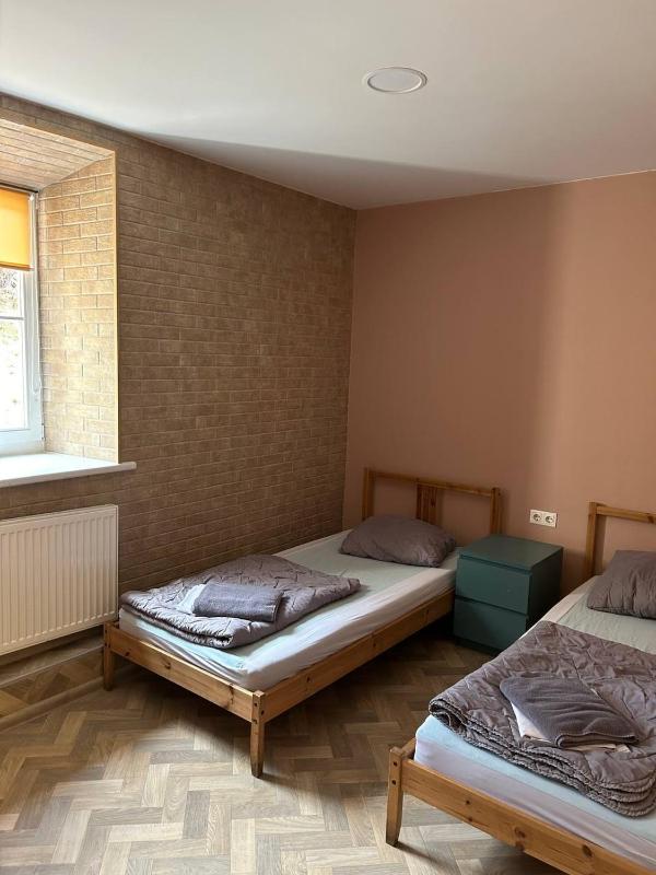 Economy Quadruple Room with Shared Bathroom image 2