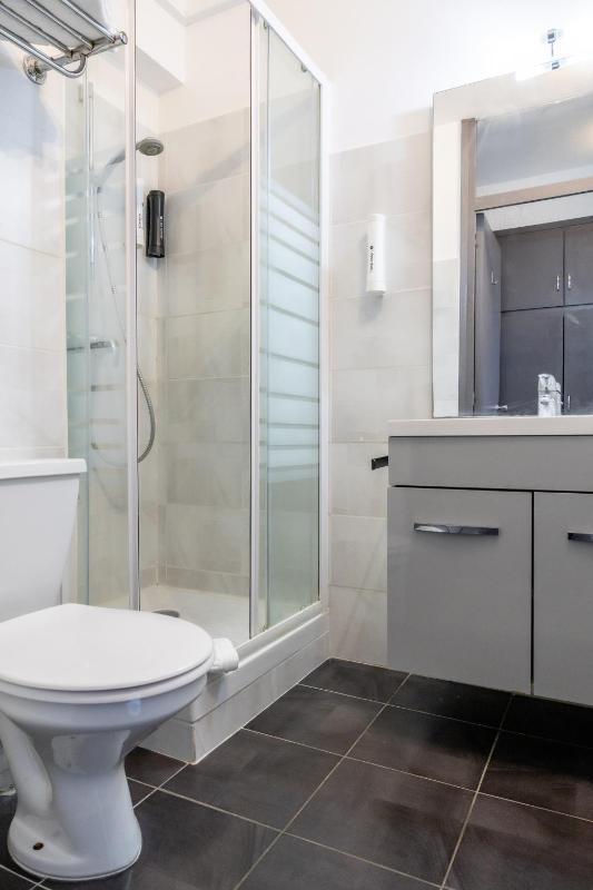 Family triple room image 1