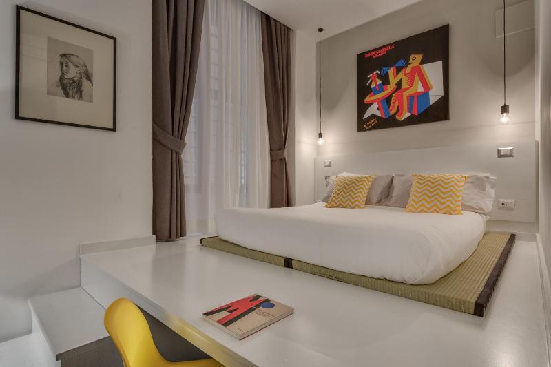 Economy Double or Twin Room image 3