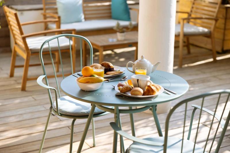L'Oasis Hotel - image 13