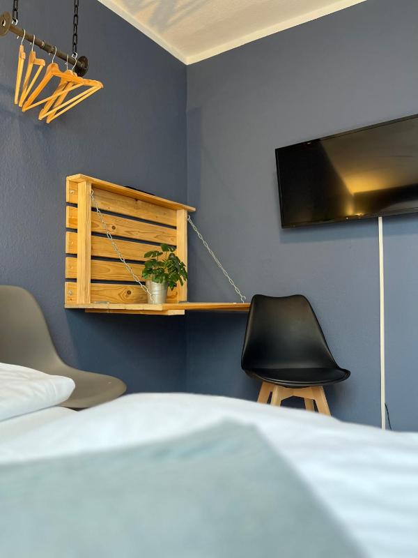 Double Room with Private Bathroom image 4