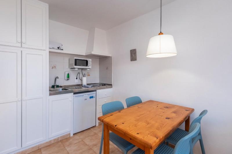Apartamentos Sol Ponent - image 22