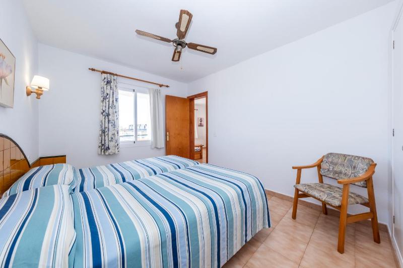 Apartamentos Sol Ponent - image 33
