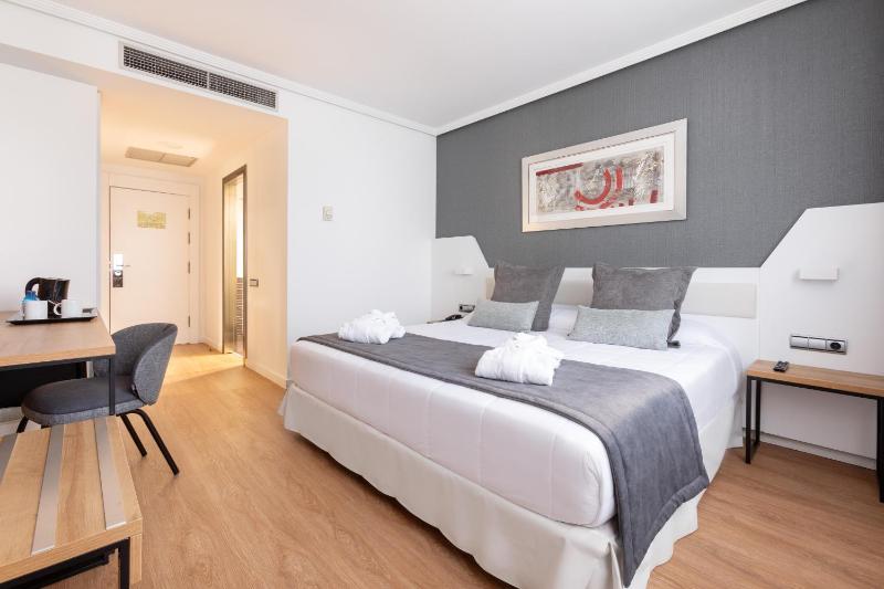 EXECUTIVE Room image 4