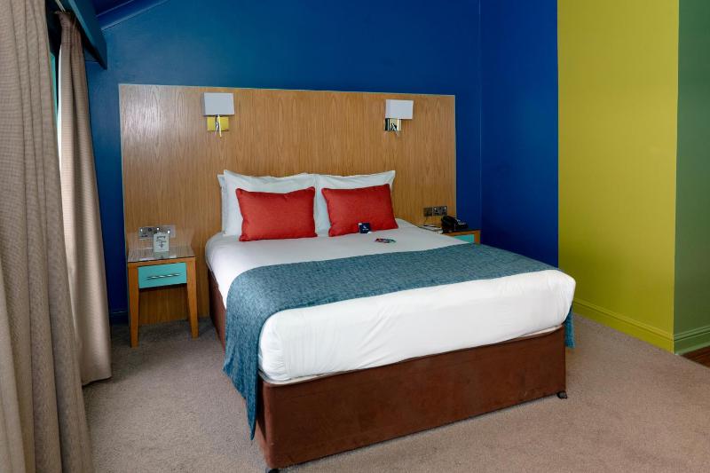 Double Room image 1