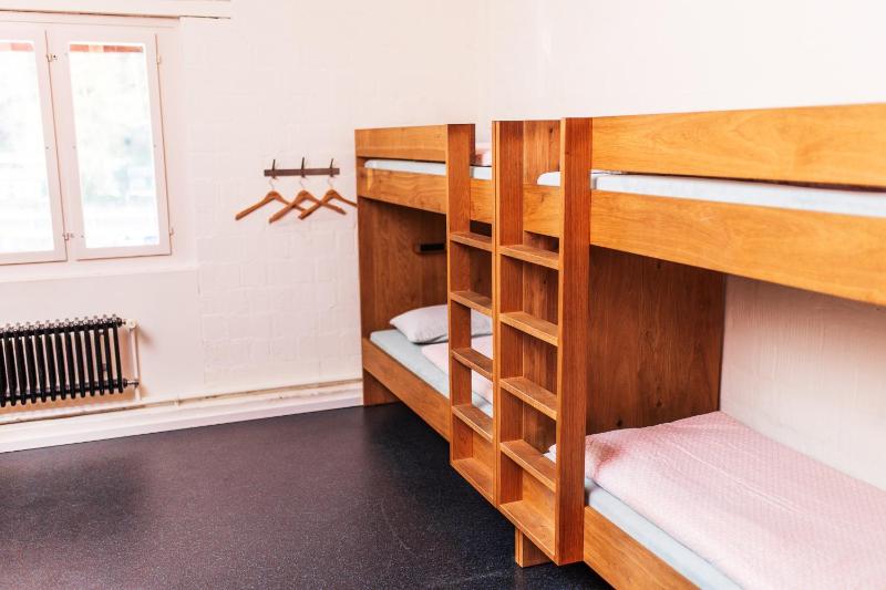 Quadruple Room with Shared Bathroom image 4