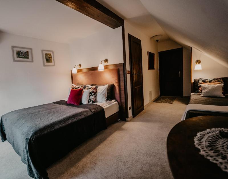 Classic Room image 1