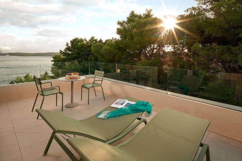 Beautiful Villa Crystalsea 2 with a pool in Hvar - image 35