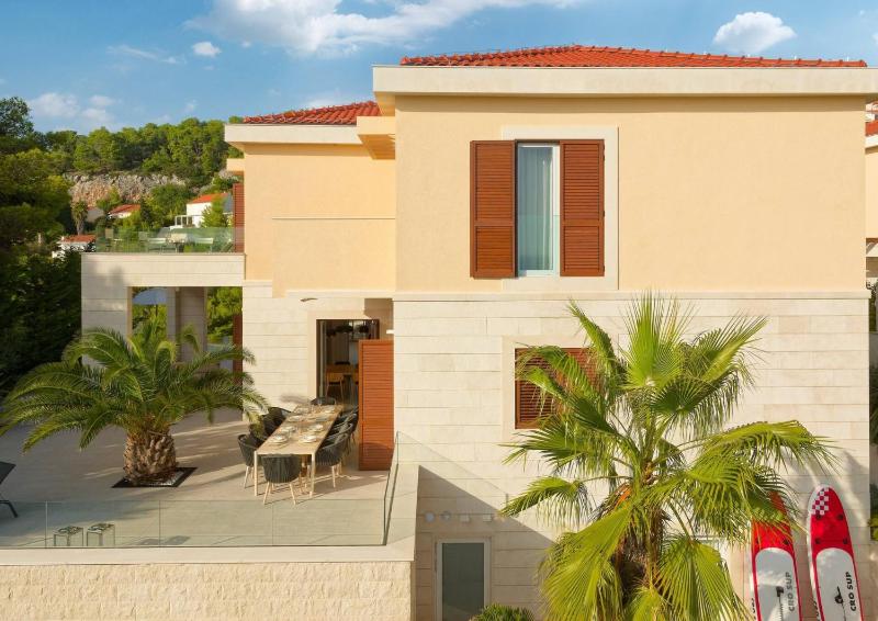 Beautiful Villa Crystalsea 2 with a pool in Hvar - image 8