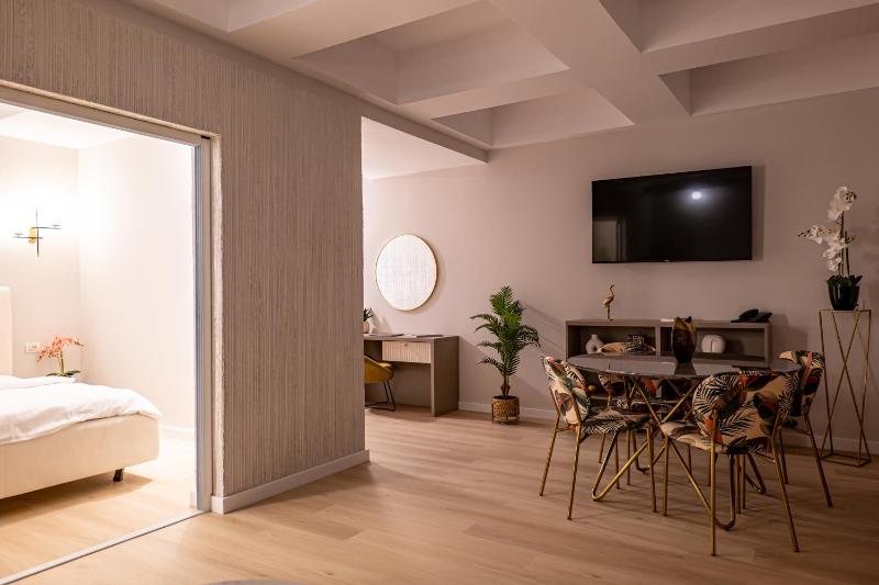 Apartment with Sea View image 3