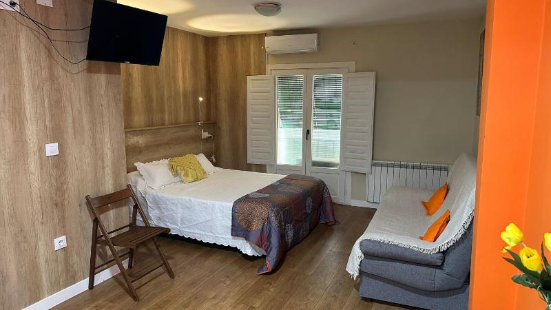 One-Bedroom Apartment (2 Adults) image 3