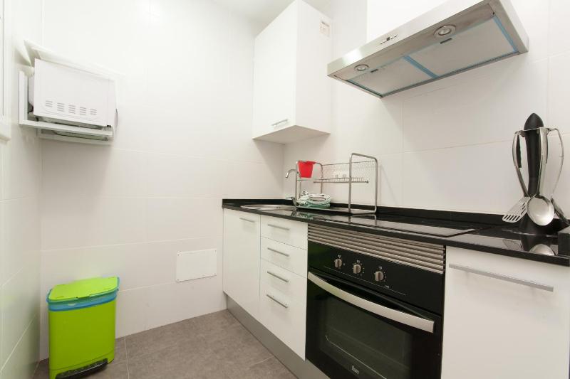 Paseo de Gracia Apartments - image 8