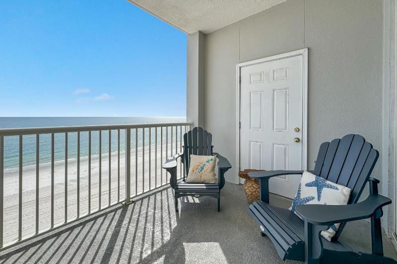 Island Royale 701 - image 12