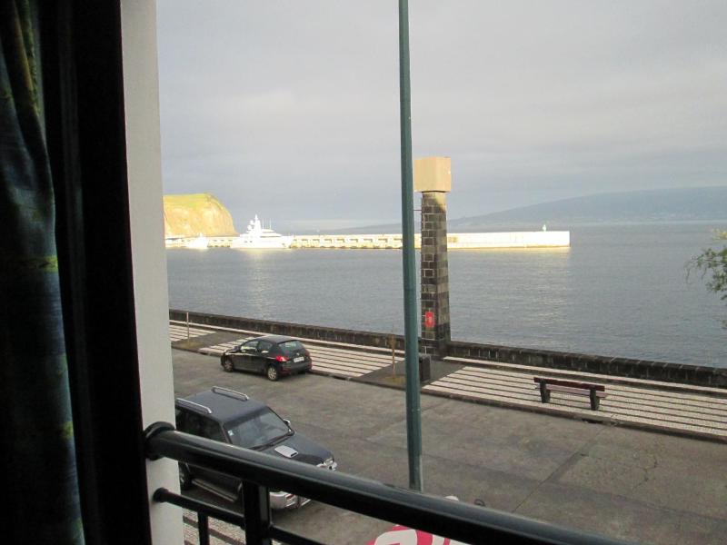 Twin Room with Sea View image 2