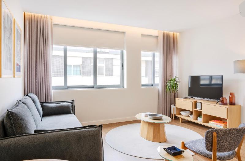 Catarina Serviced Apartments by HostWise - image 25