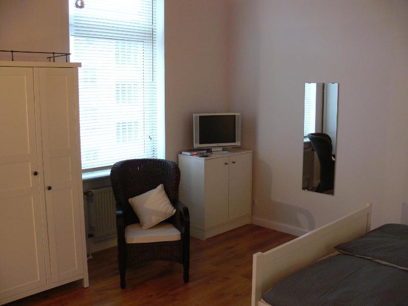 Apartment image 2