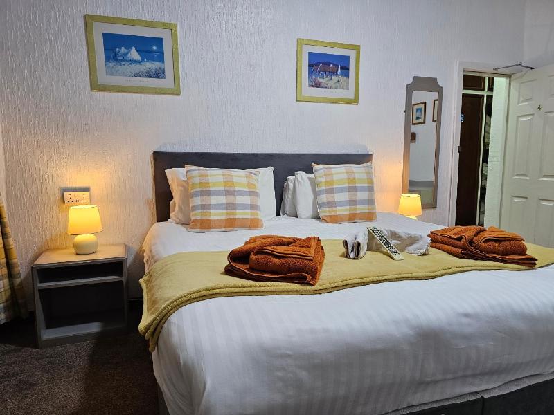 Standard Queen Room image 2