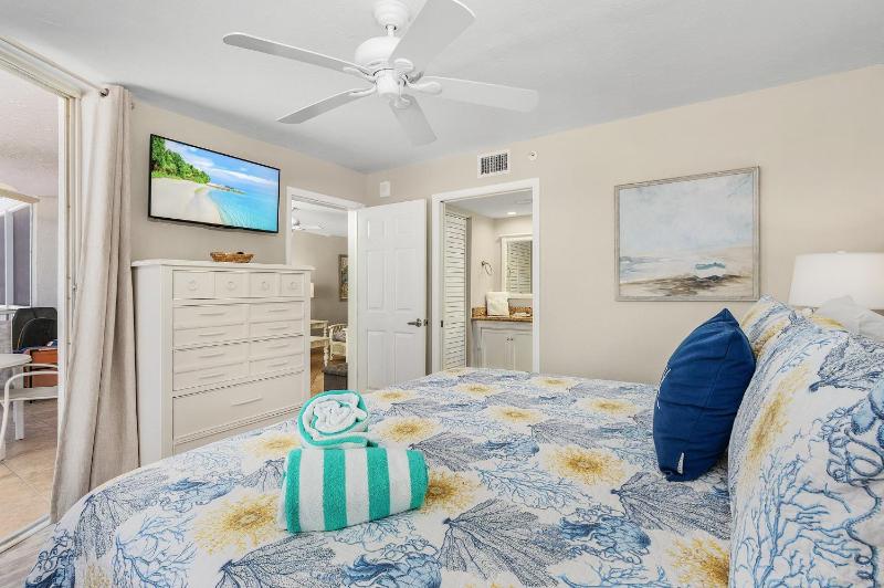 -Fantastic Gulf Front Condo North of the Pier- condo - image 13