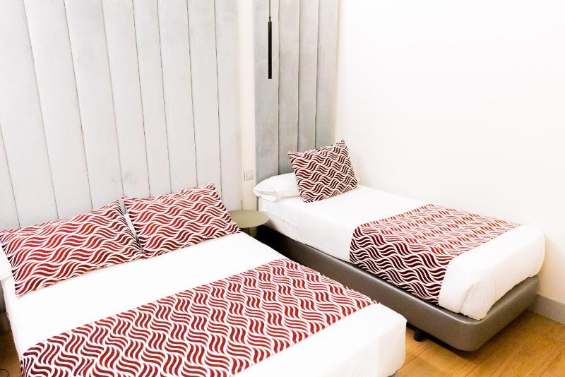 Hostal Juliette-Gran Vía - image 5