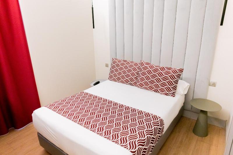 Hostal Juliette-Gran Vía - image 7