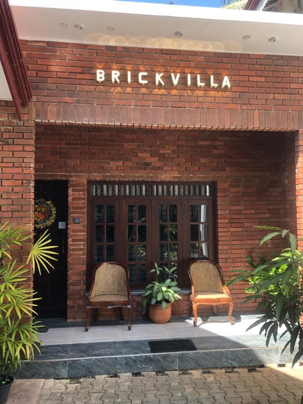 BRICK VILLA - image 1