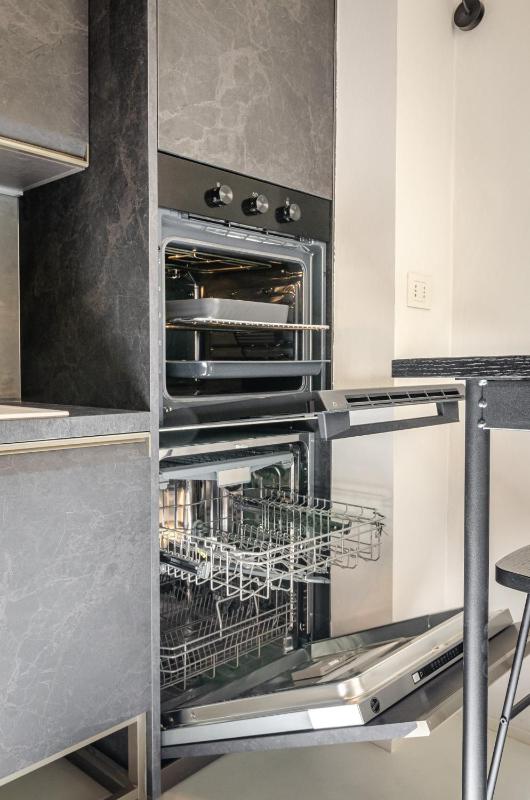 Luxury 2bed apartment in top location - image 11