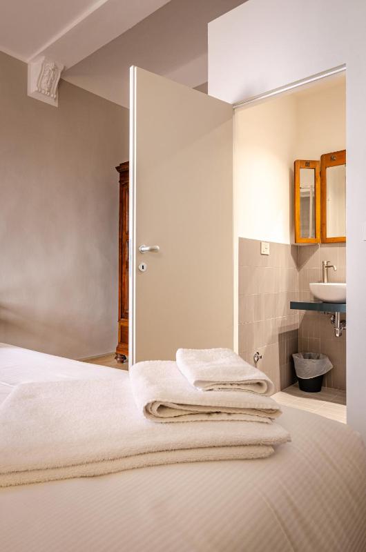 Luxury 2bed apartment in top location - image 16