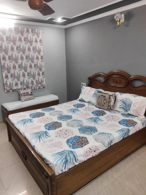 Urban Vibe 1 BHK Homestay - image 7