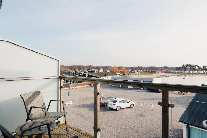 Twin Room with Sea View image 2