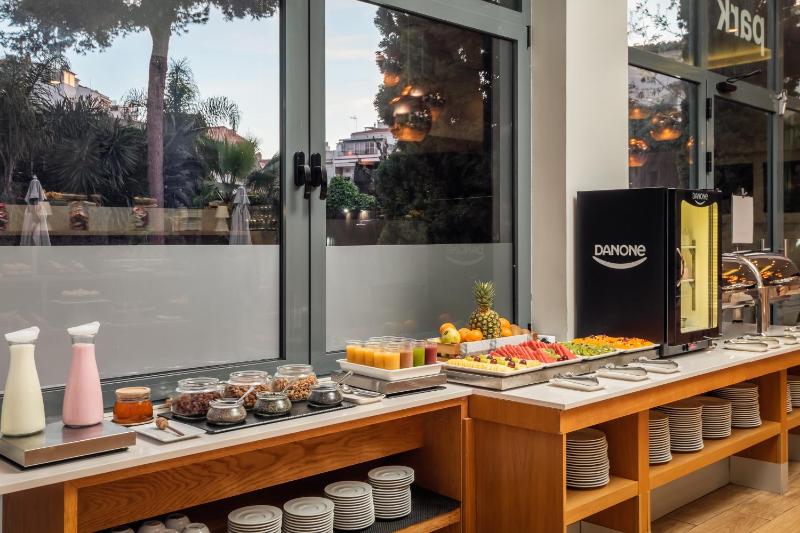 Hotel Medium Sitges Park - image 42